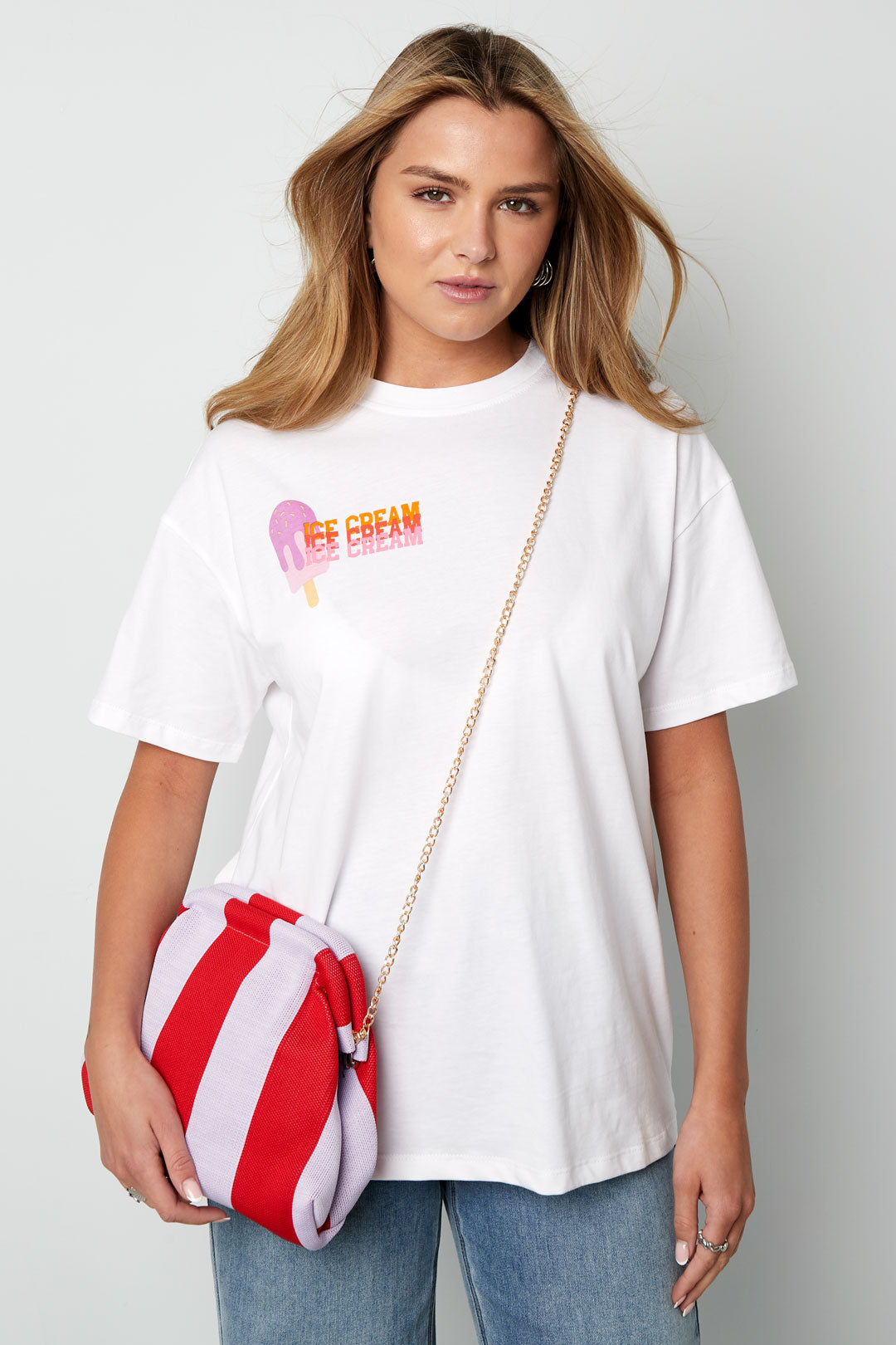 Pochette de plage rayée